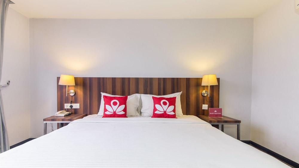 Zen Rooms Sakura Boutique Hotel Куала-Лумпур Экстерьер фото