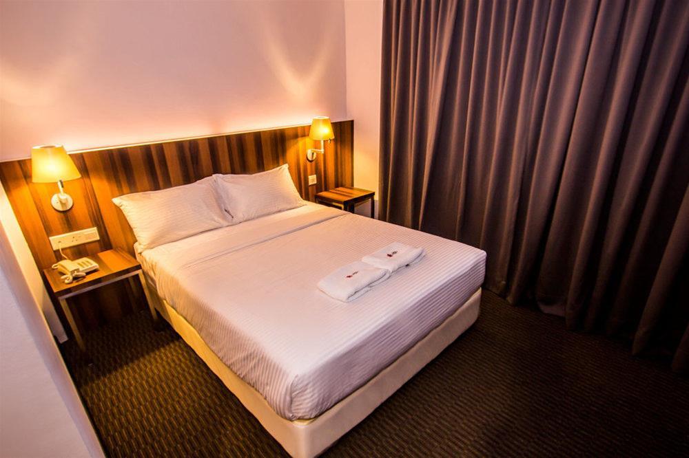 Zen Rooms Sakura Boutique Hotel Куала-Лумпур Экстерьер фото